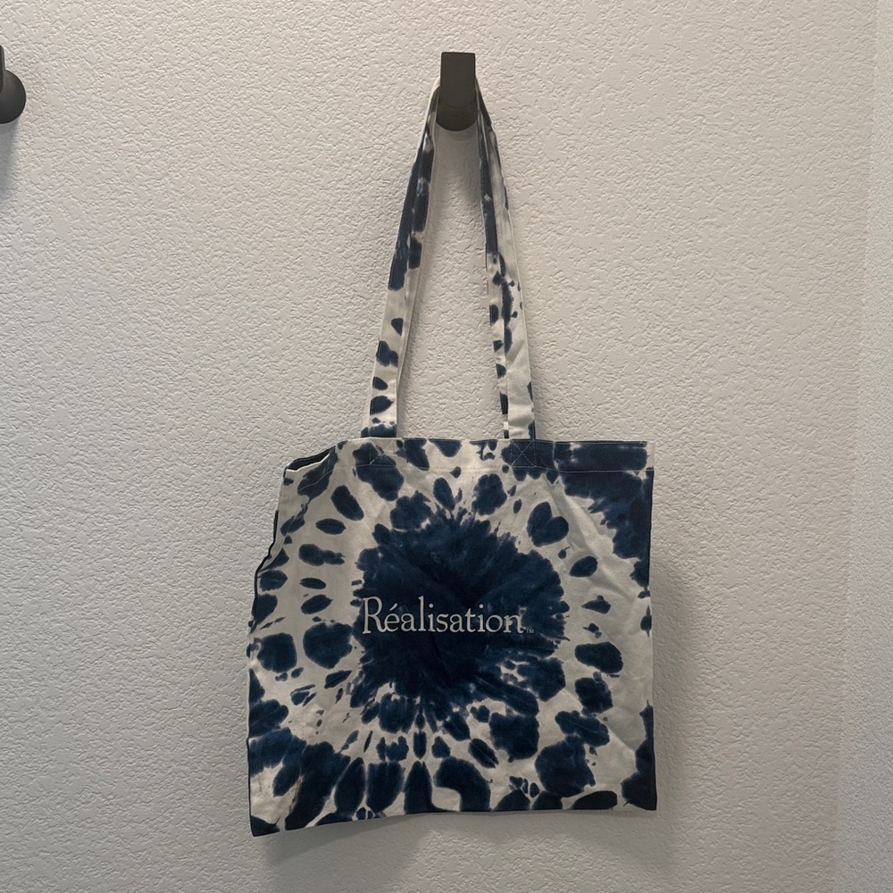 Realisation Par Navy and White Tote Bag